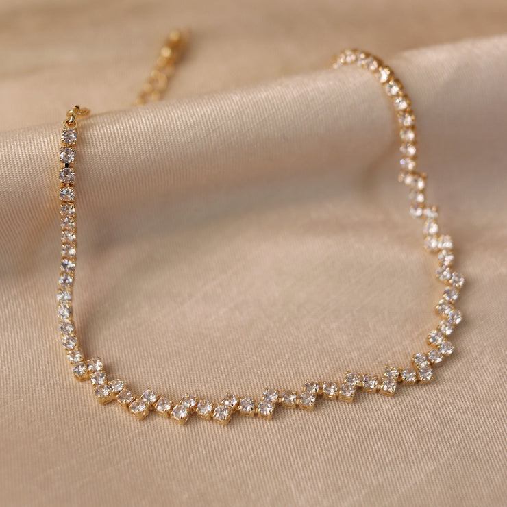 Thin Minimalist Chain Link Bracelet with Cubic Zirconia in Yellow Gold Plated